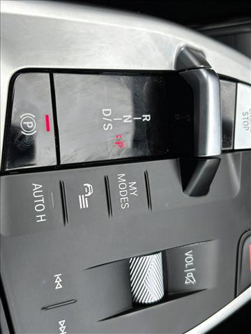 Used 2025 BMW X2 xDrive28i image 12