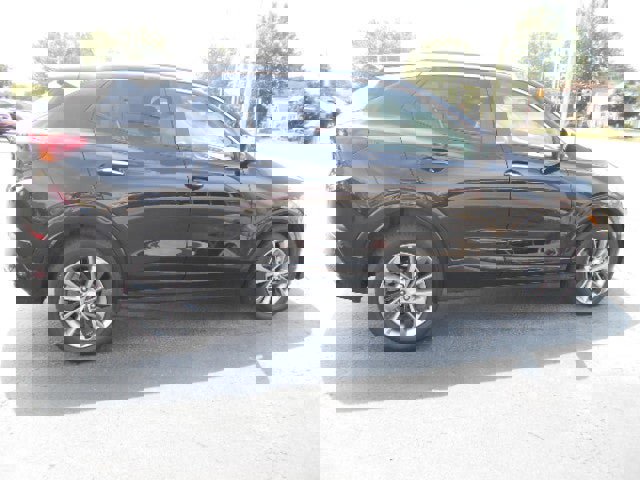 Used 2022 Buick Encore GX Select w/ Sport Touring Package image 5
