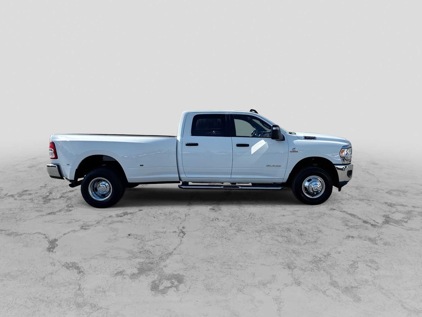 Certified 2023 RAM 3500 Big Horn w/ Level 1 Equipment Group AWD/4WD image 9