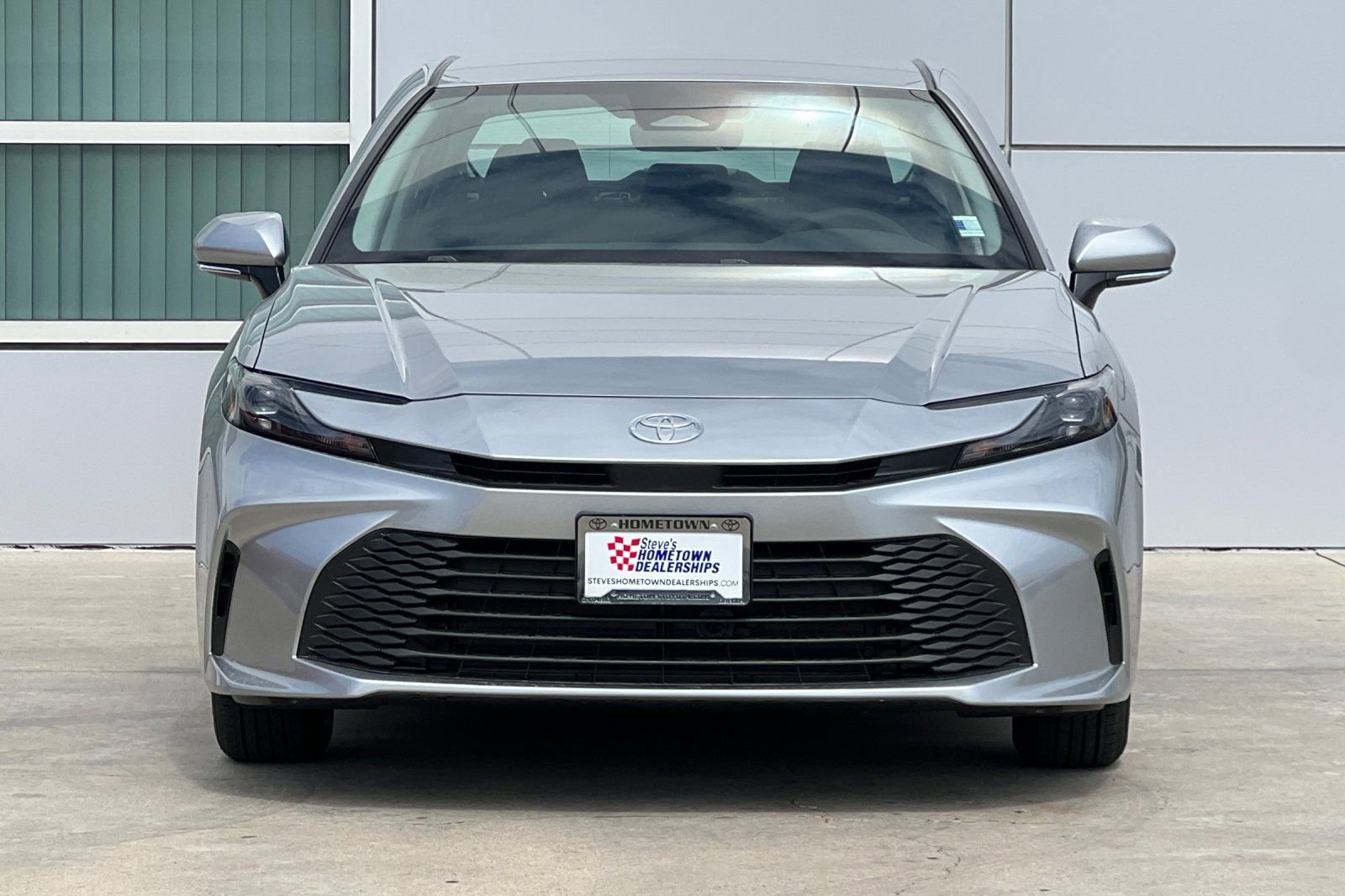 Used 2025 Toyota Camry LE w/ Convenience Package AWD/4WD image 6