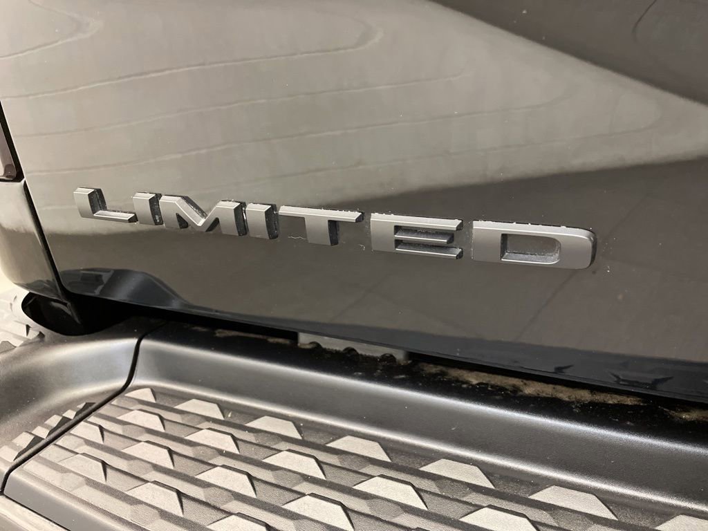 Used 2020 RAM 3500 Limited image 28