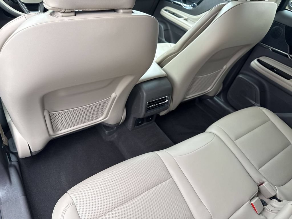Certified 2024 Lincoln Corsair AWD w/ Equipment Group 101A image 28