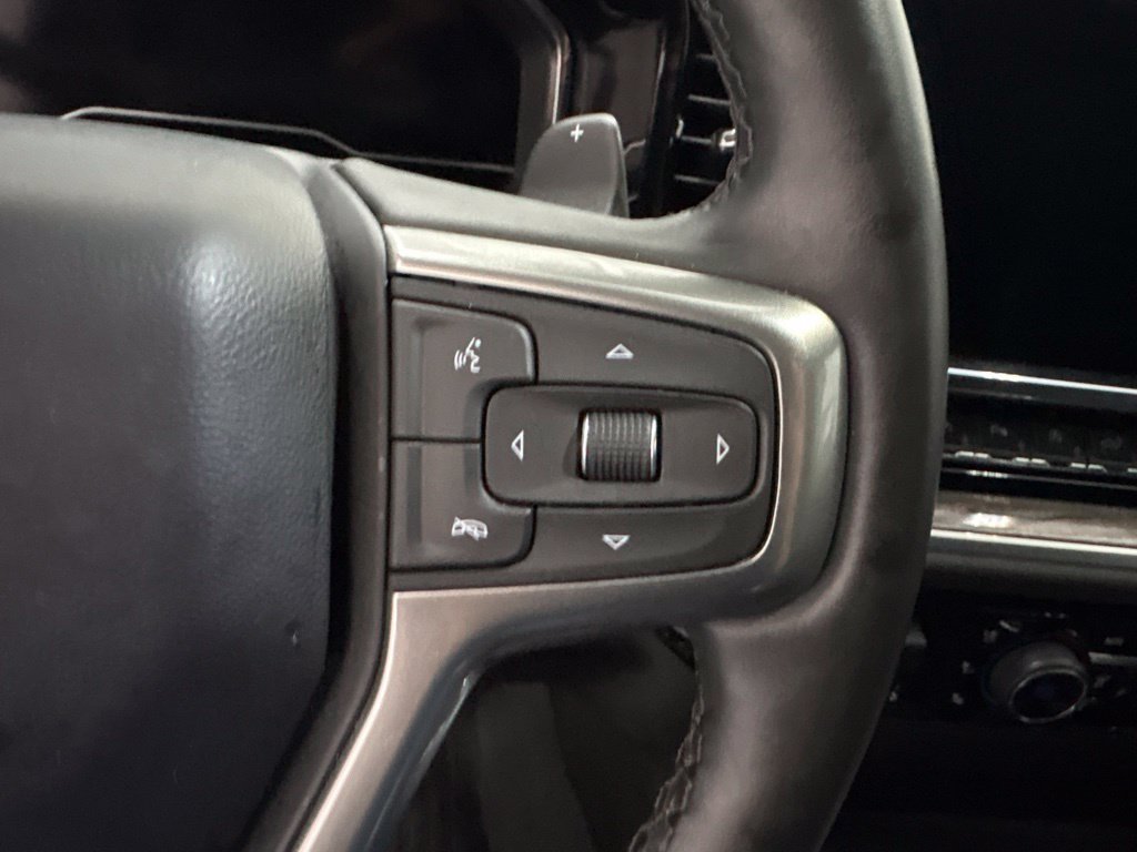 Used 2024 Chevrolet Silverado 1500 LTZ AWD/4WD image 27