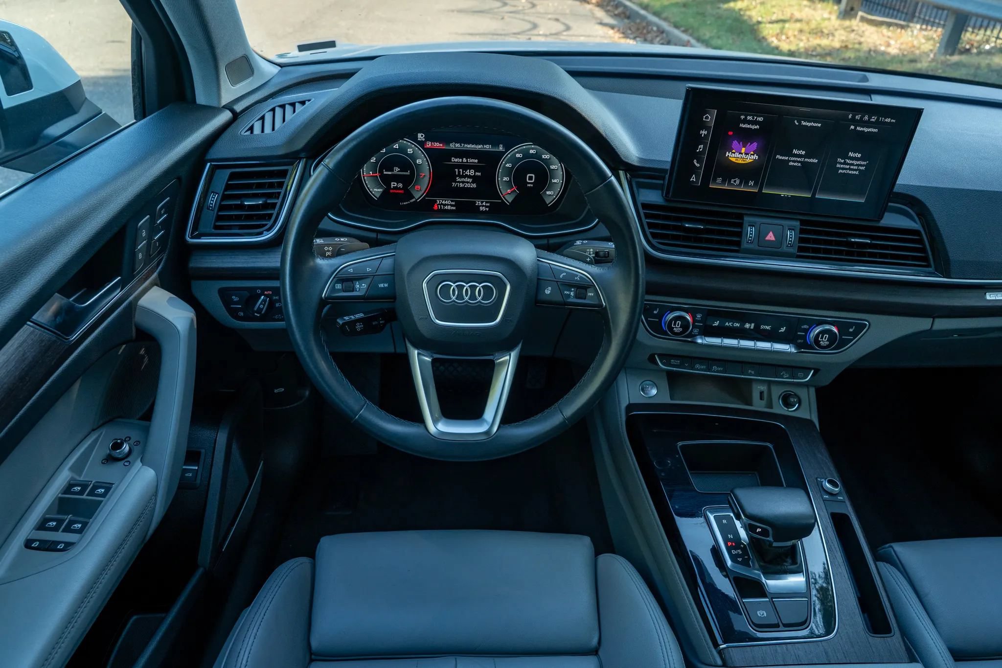 Used 2024 Audi Q5 2.0T Premium Plus AWD/4WD image 18