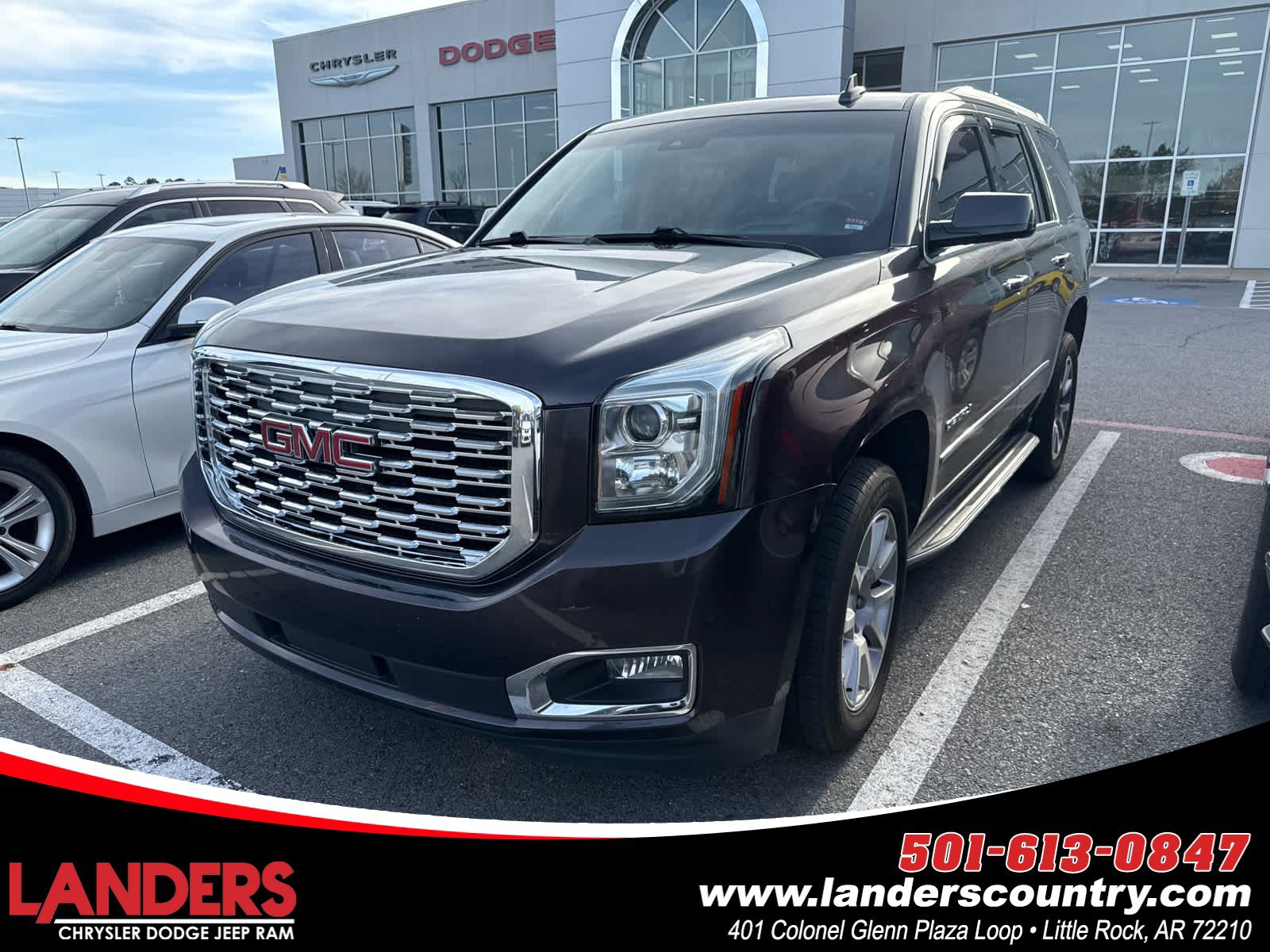 Used 2018 GMC Yukon Denali image 1