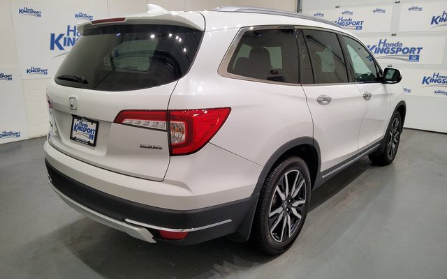 Used 2021 Honda Pilot Touring image 3