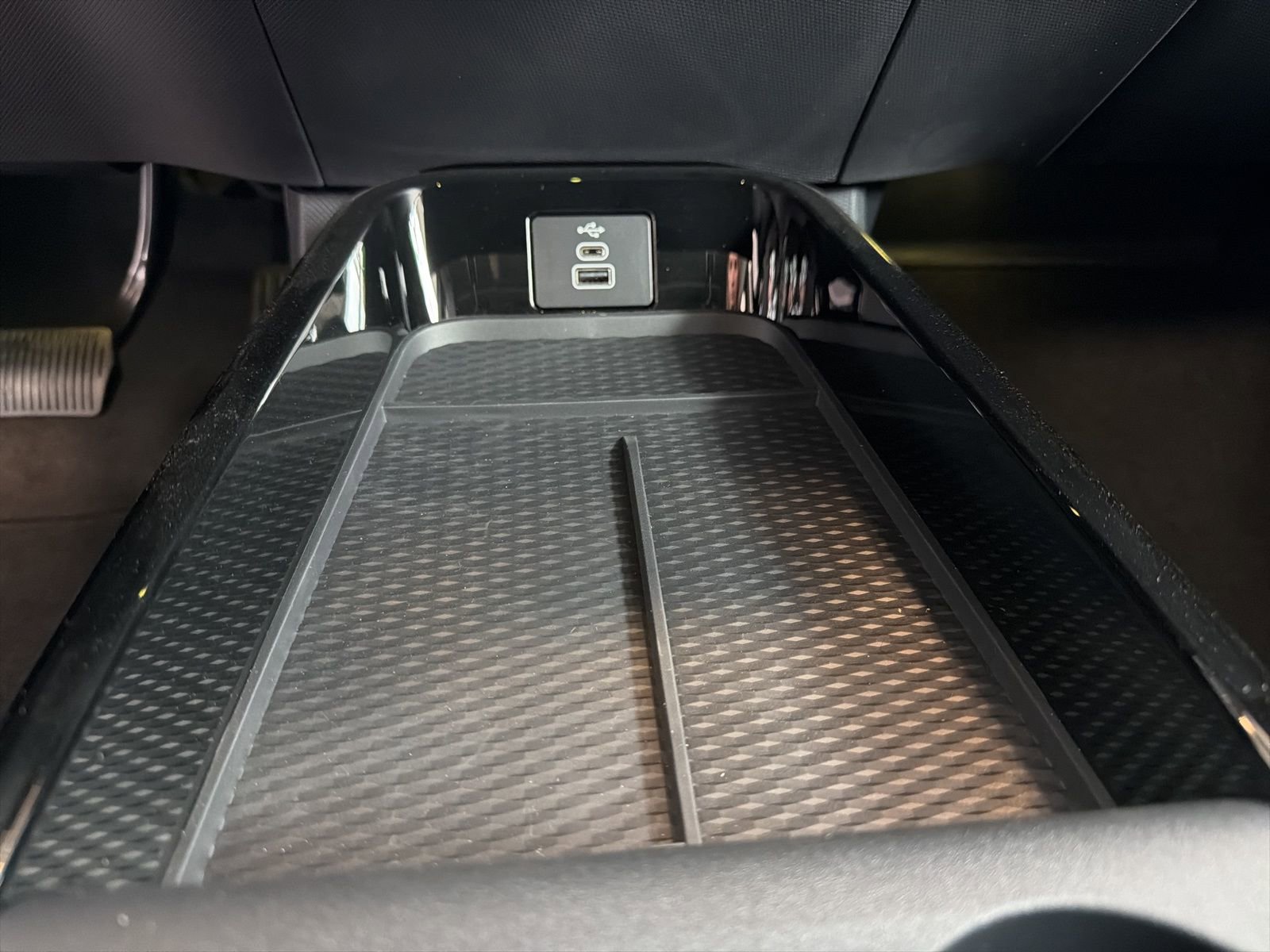 New 2026 Ford Mustang Mach-E Premium image 24