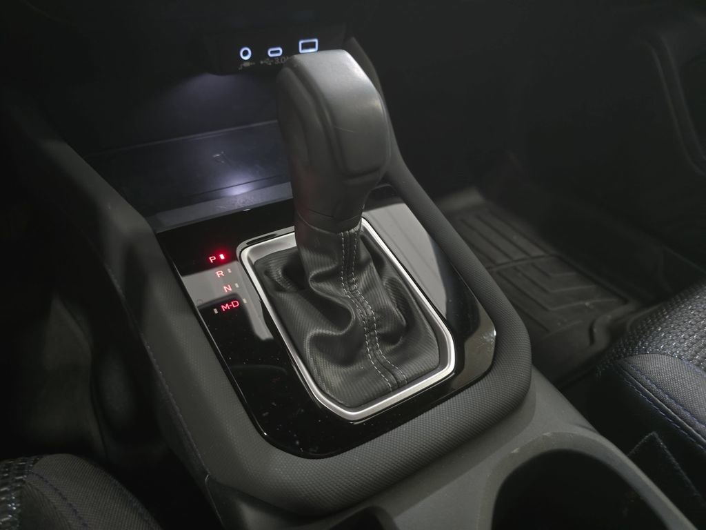 Used 2025 Subaru Forester Premium image 23