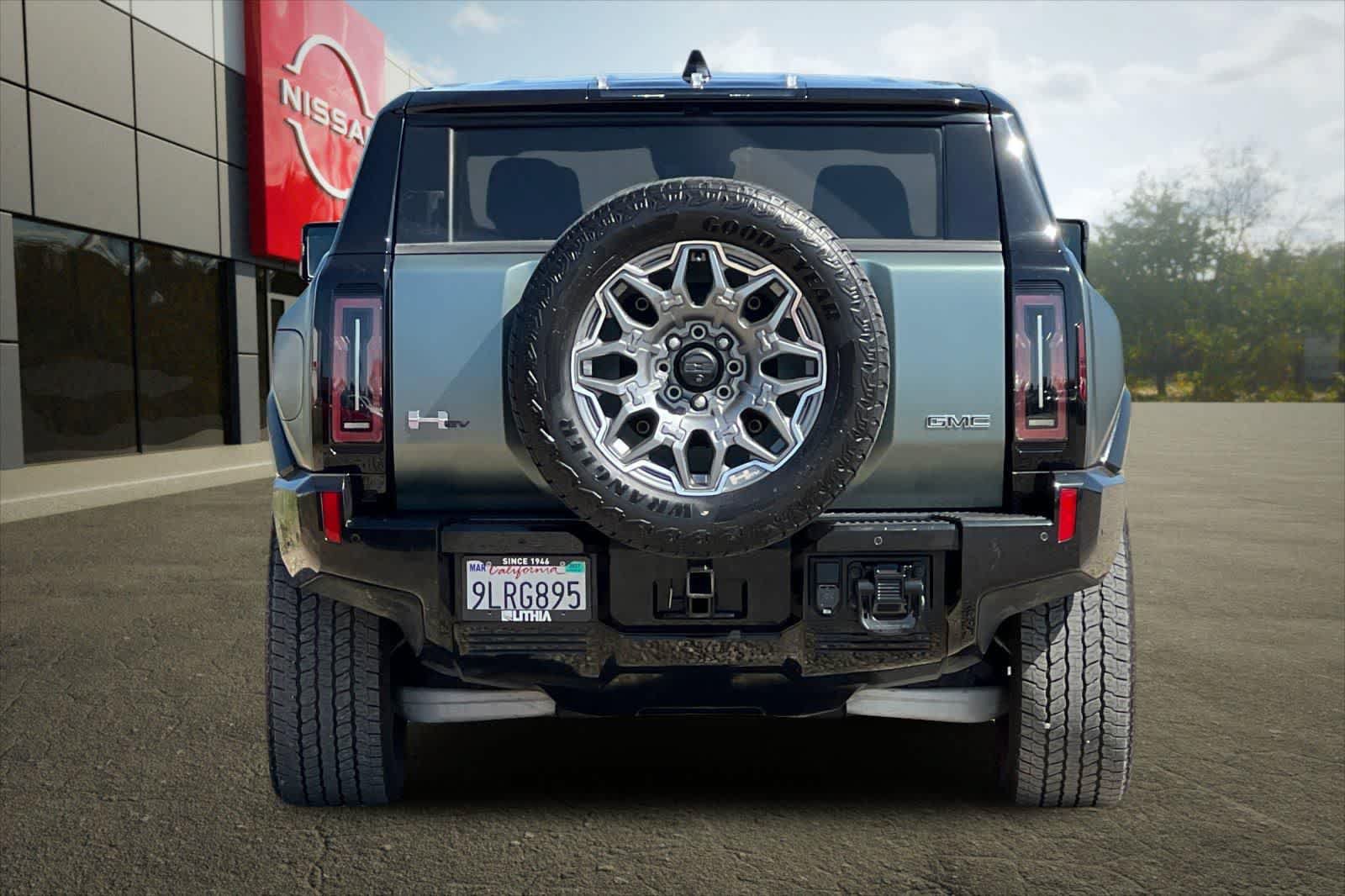 Used 2024 GMC Hummer EV 3X AWD/4WD image 8