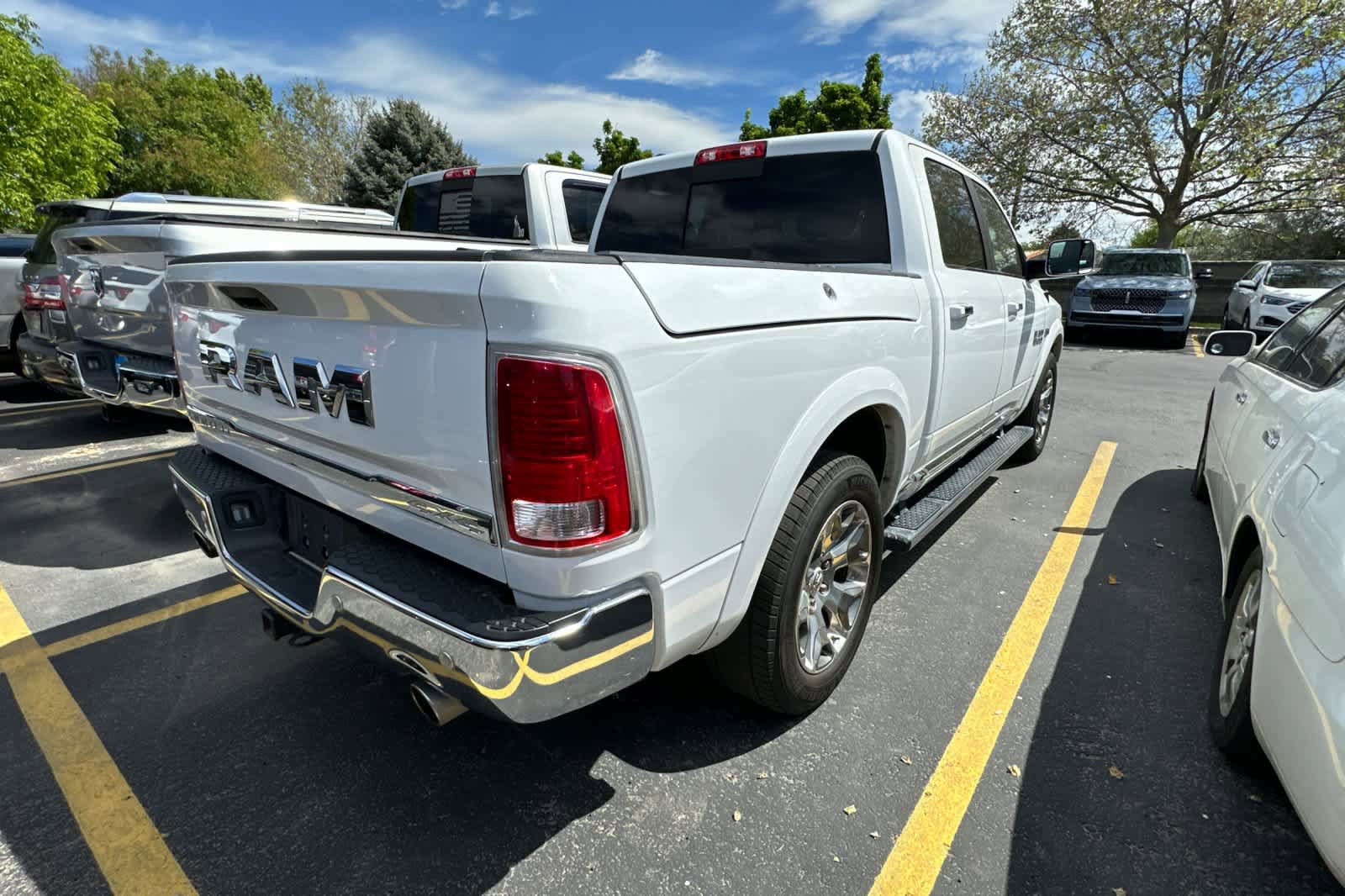 Used 2017 RAM 1500 Limited AWD/4WD image 4