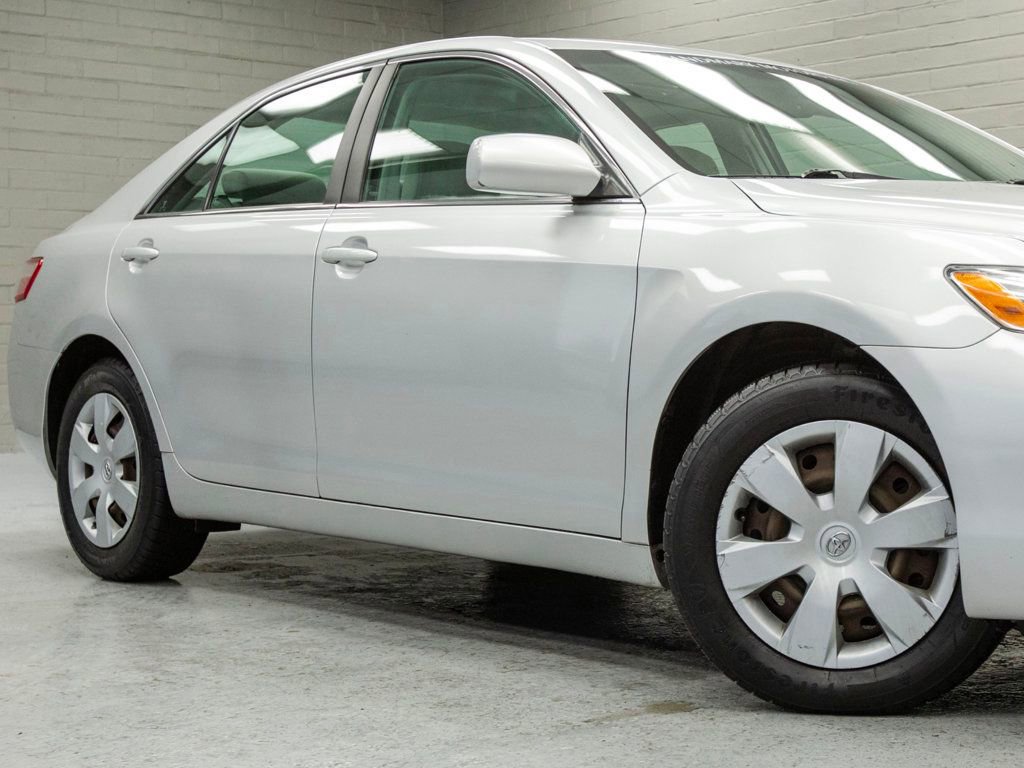 Used 2008 Toyota Camry LE image 6
