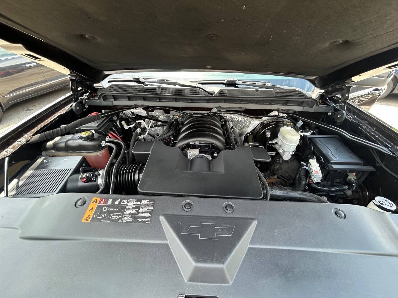 Used 2018 Chevrolet Silverado 1500 LT w/ All Star Edition AWD/4WD image 14