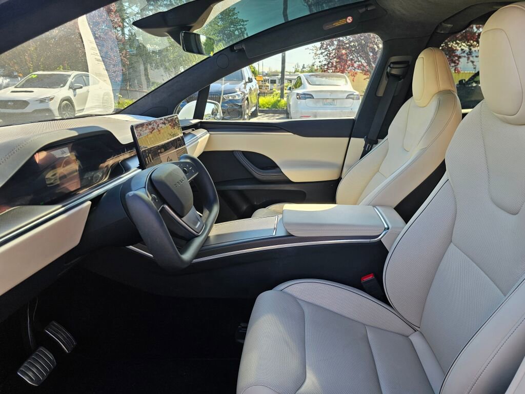Used 2023 Tesla Model X Plaid AWD/4WD image 26