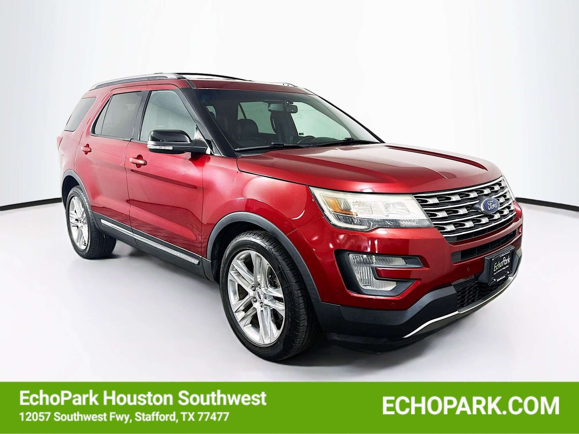 Used 2017 Ford Explorer XLT w/ Equipment Group 202A FWD image 1