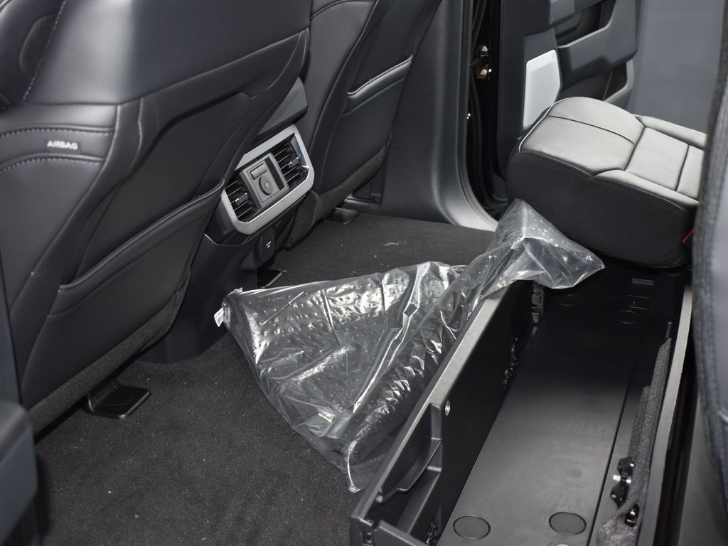 New 2025 Ford F350 Platinum AWD/4WD image 14