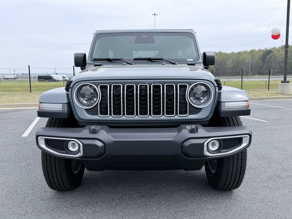 New 2026 Jeep Wrangler Unlimited Sahara AWD/4WD image 3
