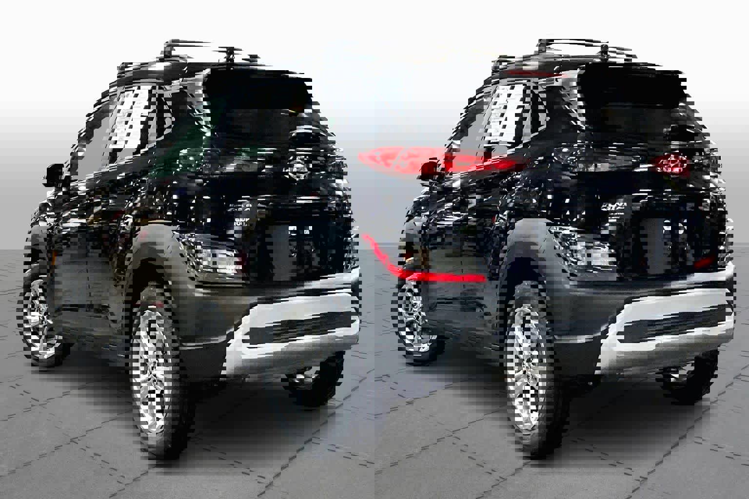 Used 2023 Hyundai Kona SEL image 12