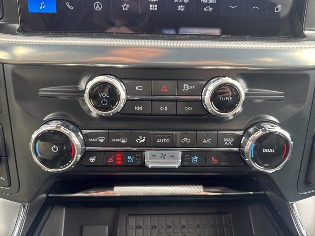 New 2025 Ford F150 Lariat w/ Equipment Group 502A High image 37