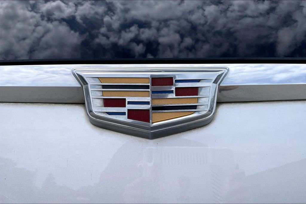 Used 2019 Cadillac Escalade ESV Platinum AWD/4WD image 40