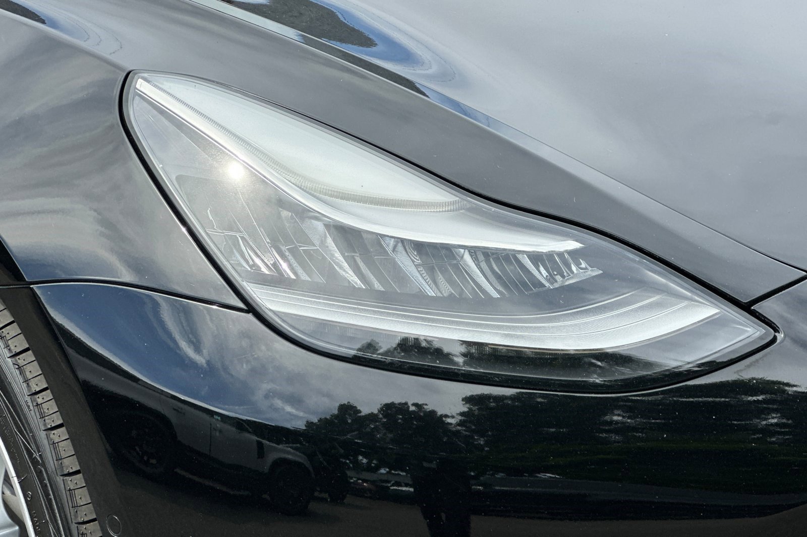 Used 2019 Tesla Model 3 Long Range image 11