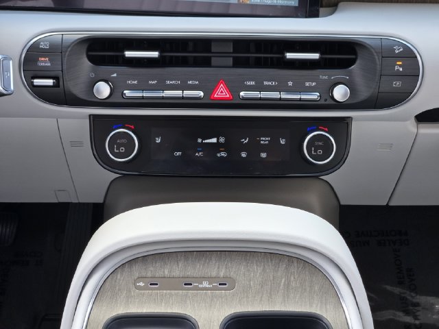 Certified 2026 Hyundai Palisade SEL AWD/4WD image 14