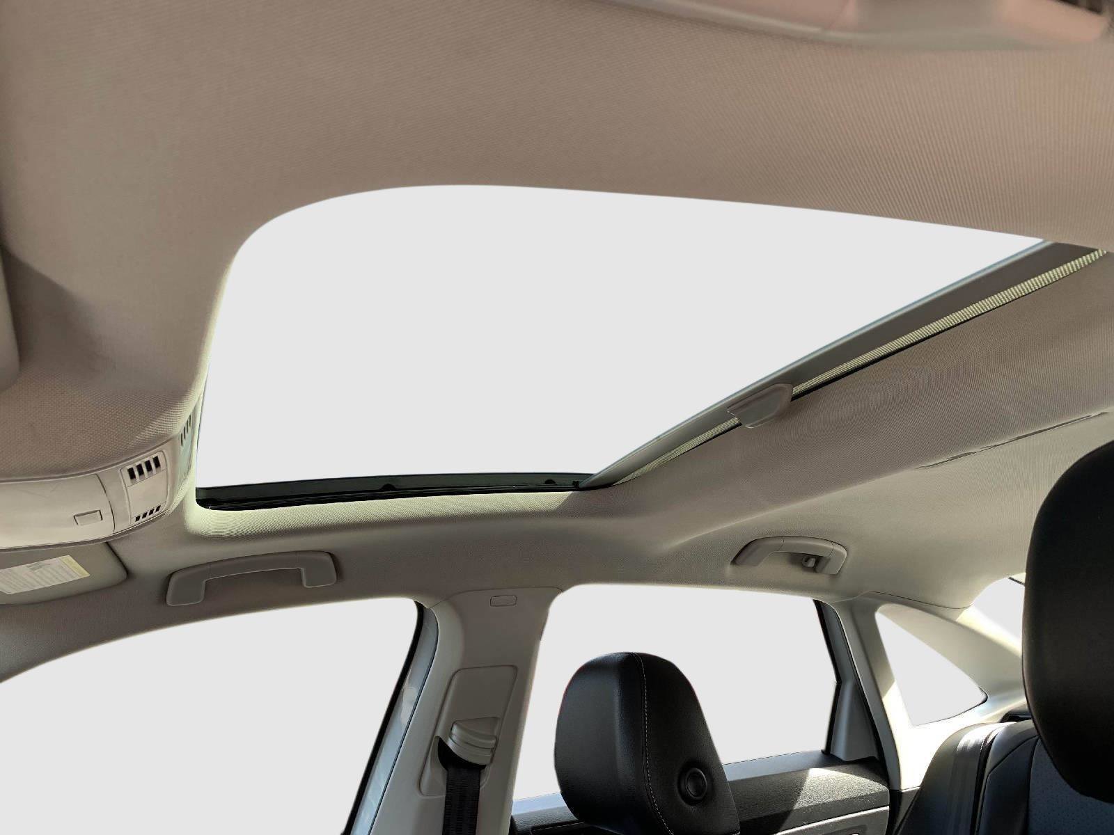 Used 2019 Volkswagen Jetta SE FWD image 30