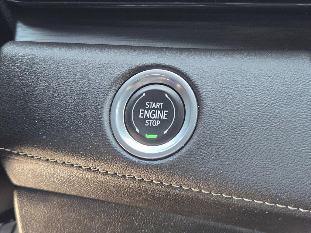Used 2023 Cadillac Escalade Sport AWD/4WD image 12
