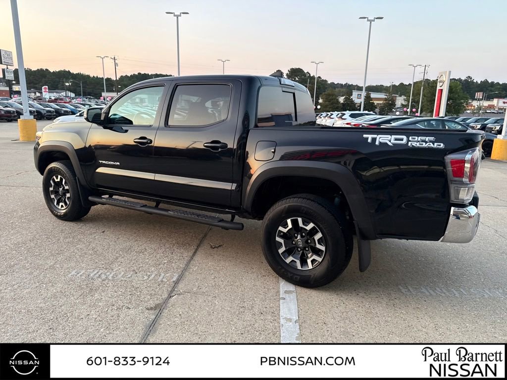 Used 2022 Toyota Tacoma TRD Off-Road image 7