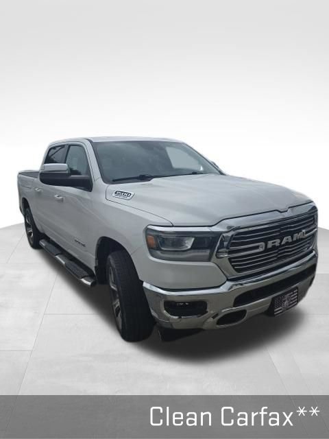 Used 2023 RAM 1500 Laramie AWD/4WD image 2