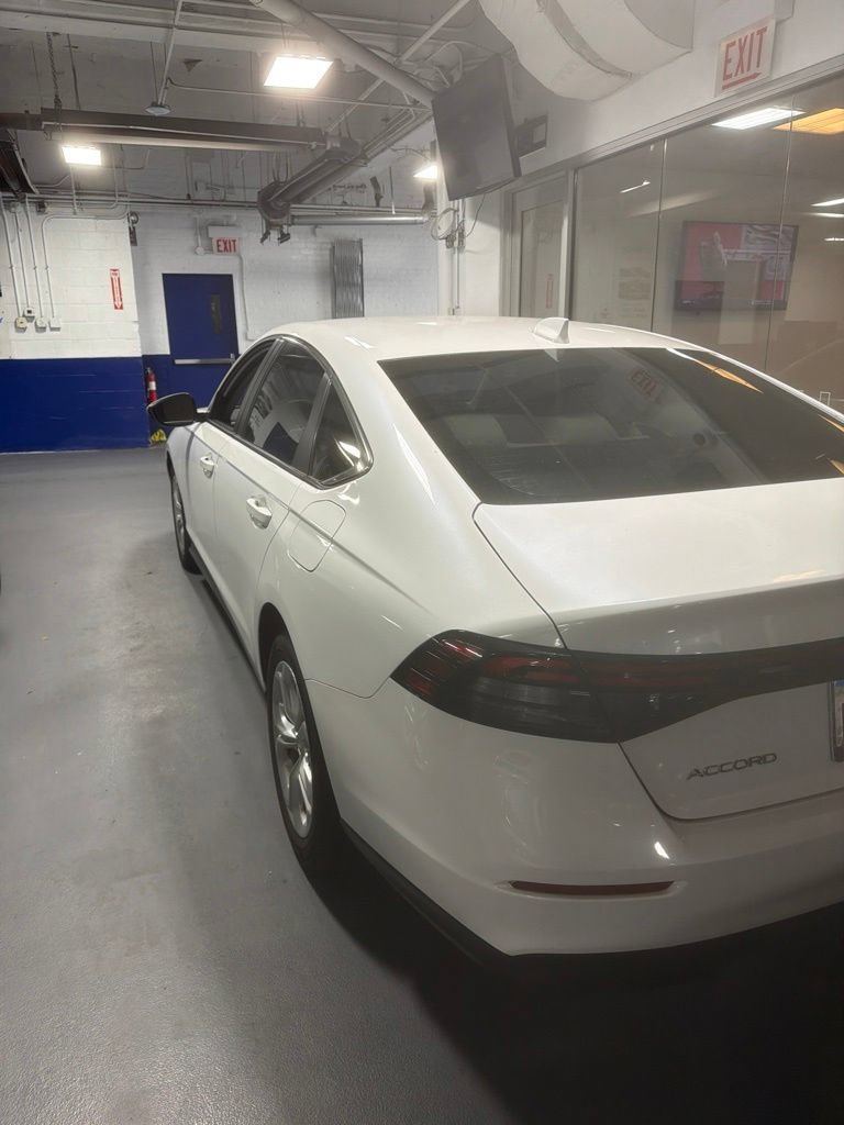Used 2023 Honda Accord LX image 4