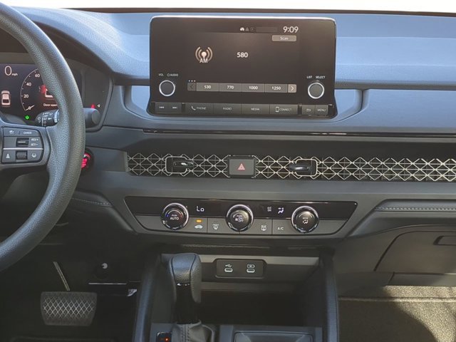 Used 2025 Honda Accord LX image 17