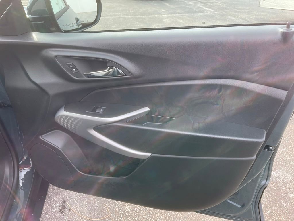 New 2026 Chevrolet Trax LS w/ LS Convenience Package image 18