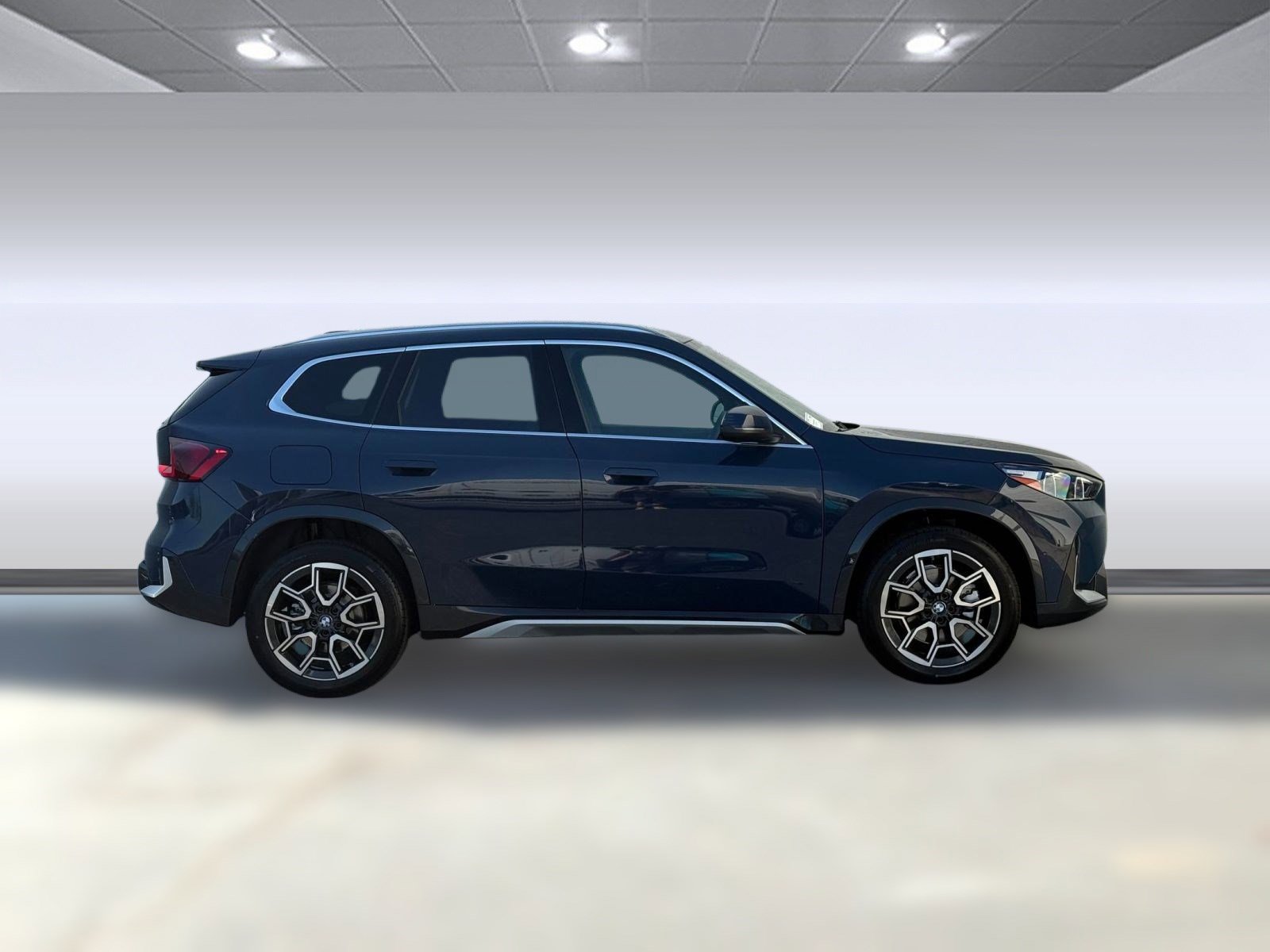 New 2026 BMW X1 xDrive28i w/ Convenience Package image 7