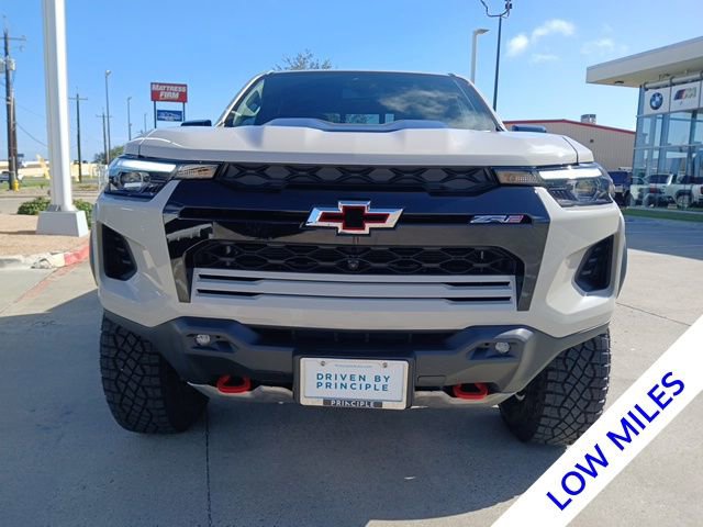 Used 2026 Chevrolet Colorado ZR2 w/ Technology Package image 2
