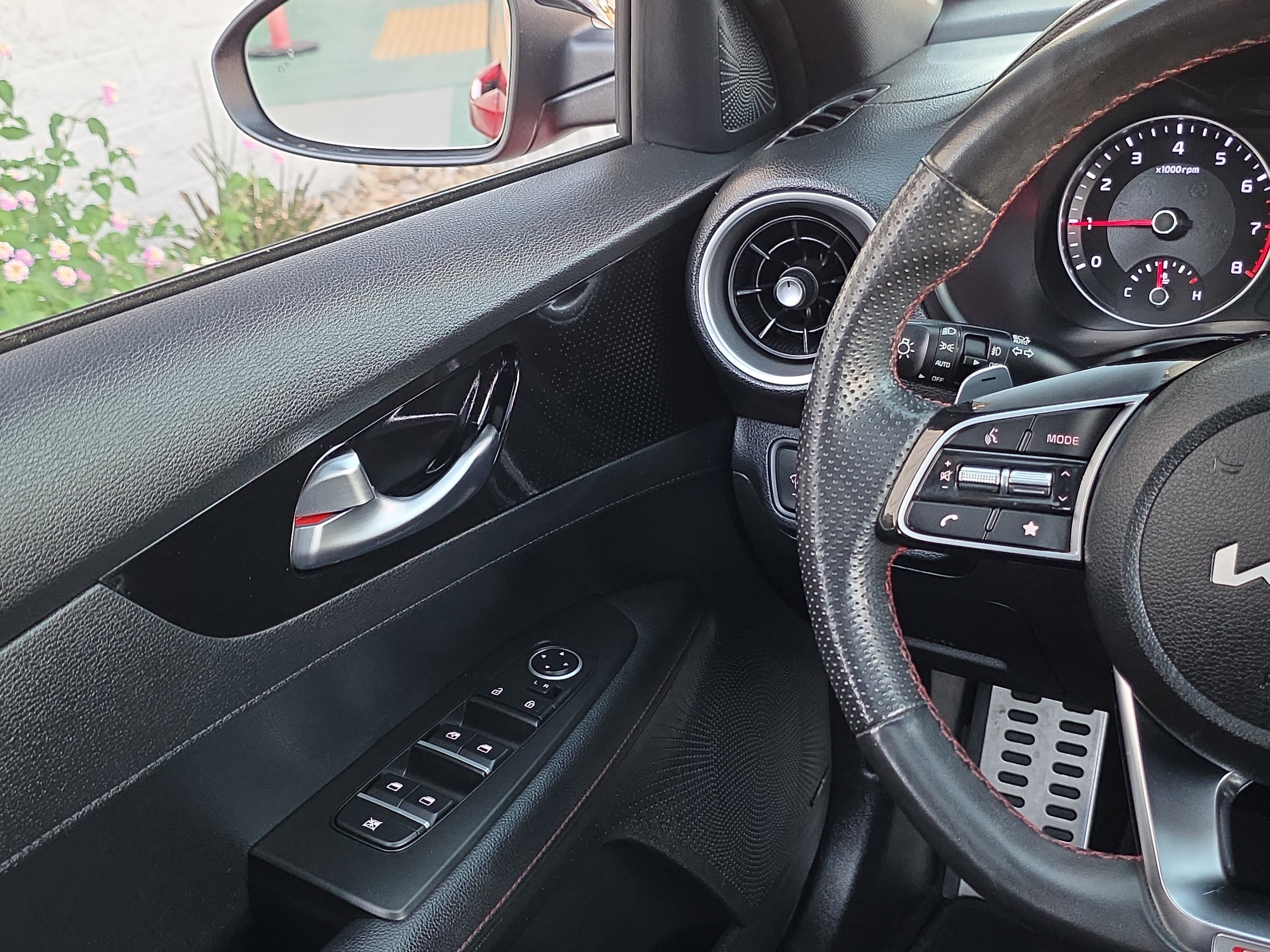 Used 2022 Kia Forte GT w/ GT2 Package image 29