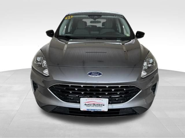 Used 2022 Ford Escape SE w/ SE Sport Appearance Package AWD/4WD image 2