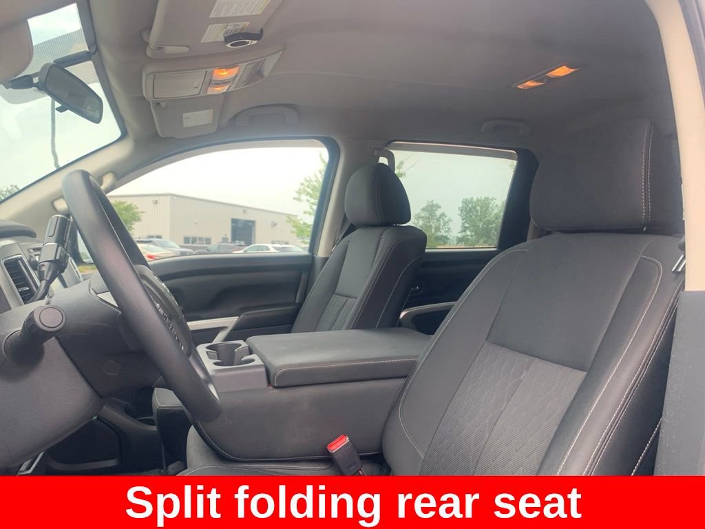 Used 2019 Nissan Titan SV AWD/4WD image 8