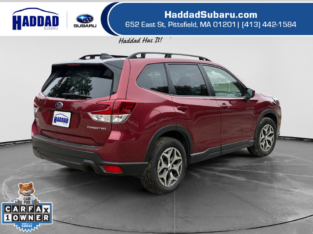 Used 2024 Subaru Forester Premium AWD/4WD image 6