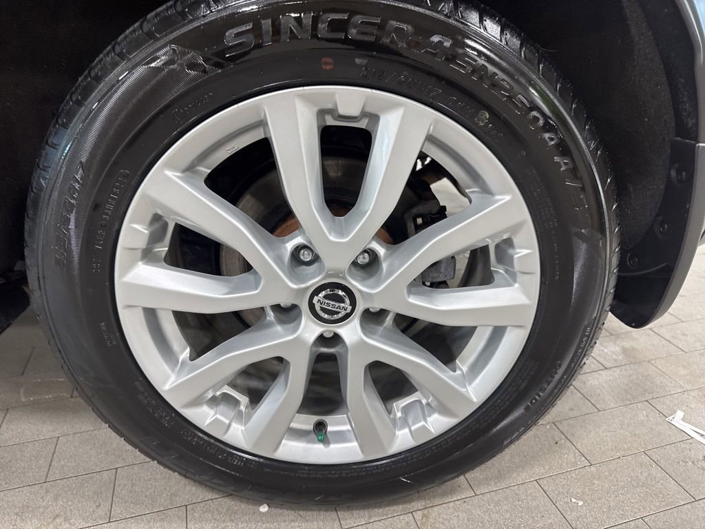 Used 2022 Nissan Rogue Sport SV image 15