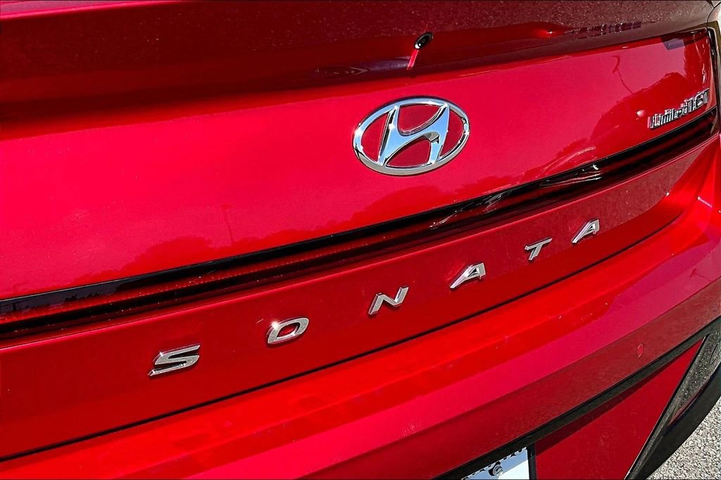 Used 2021 Hyundai Sonata Limited image 14