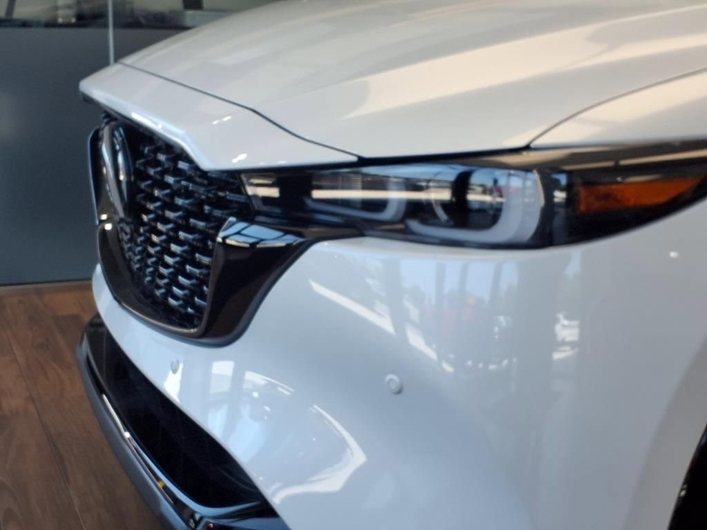 New 2025 MAZDA CX-5 Carbon Edition image 16