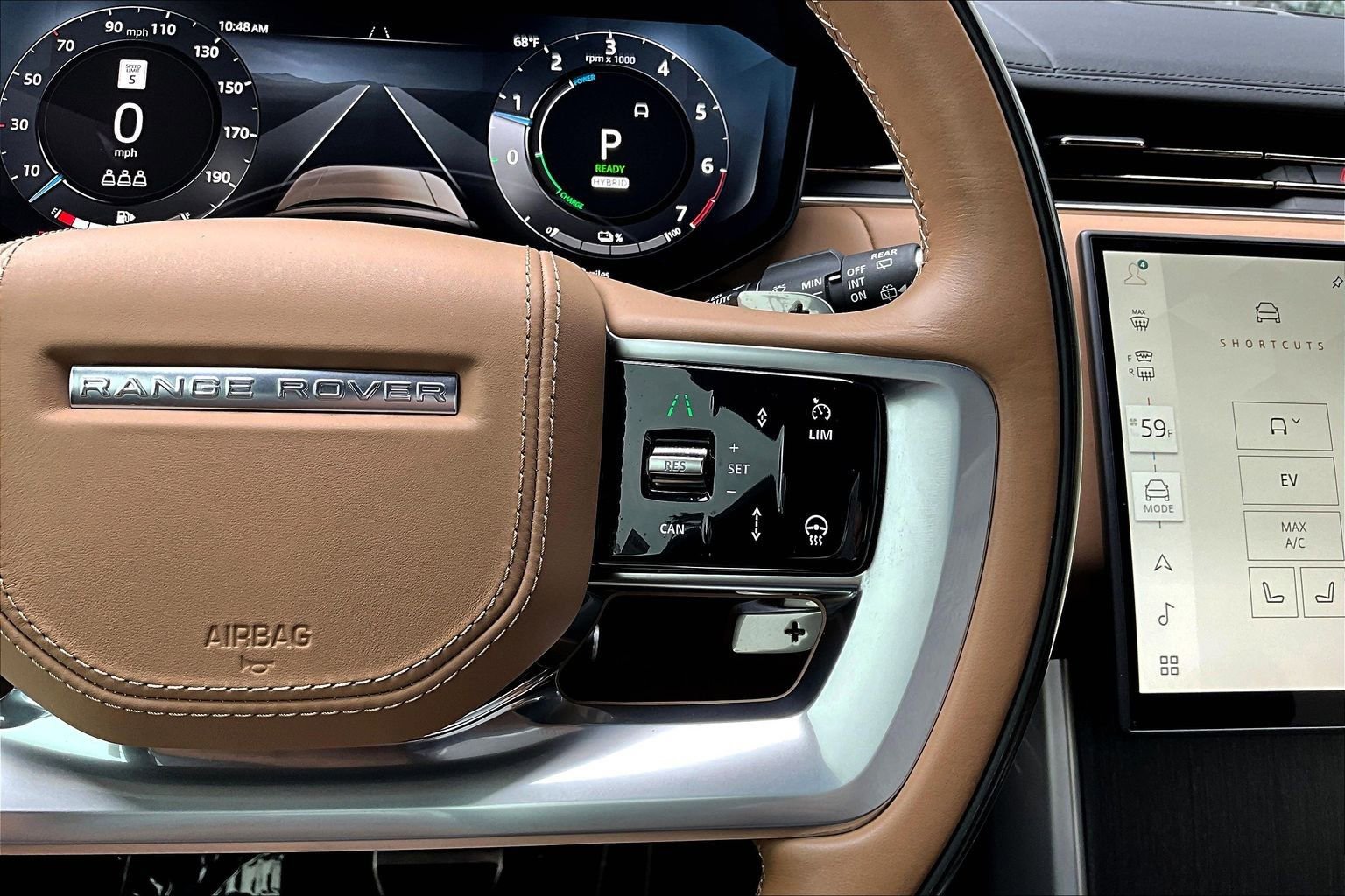 Certified 2025 Land Rover Range Rover SE AWD/4WD image 18