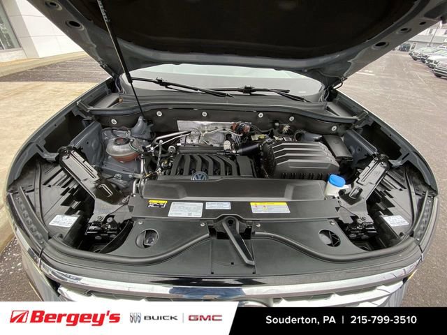Used 2023 Volkswagen Atlas Cross Sport SEL Premium R-Line image 32