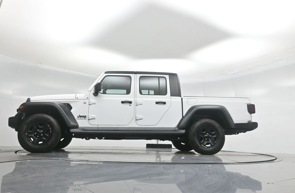 Used 2020 Jeep Gladiator Sport image 8