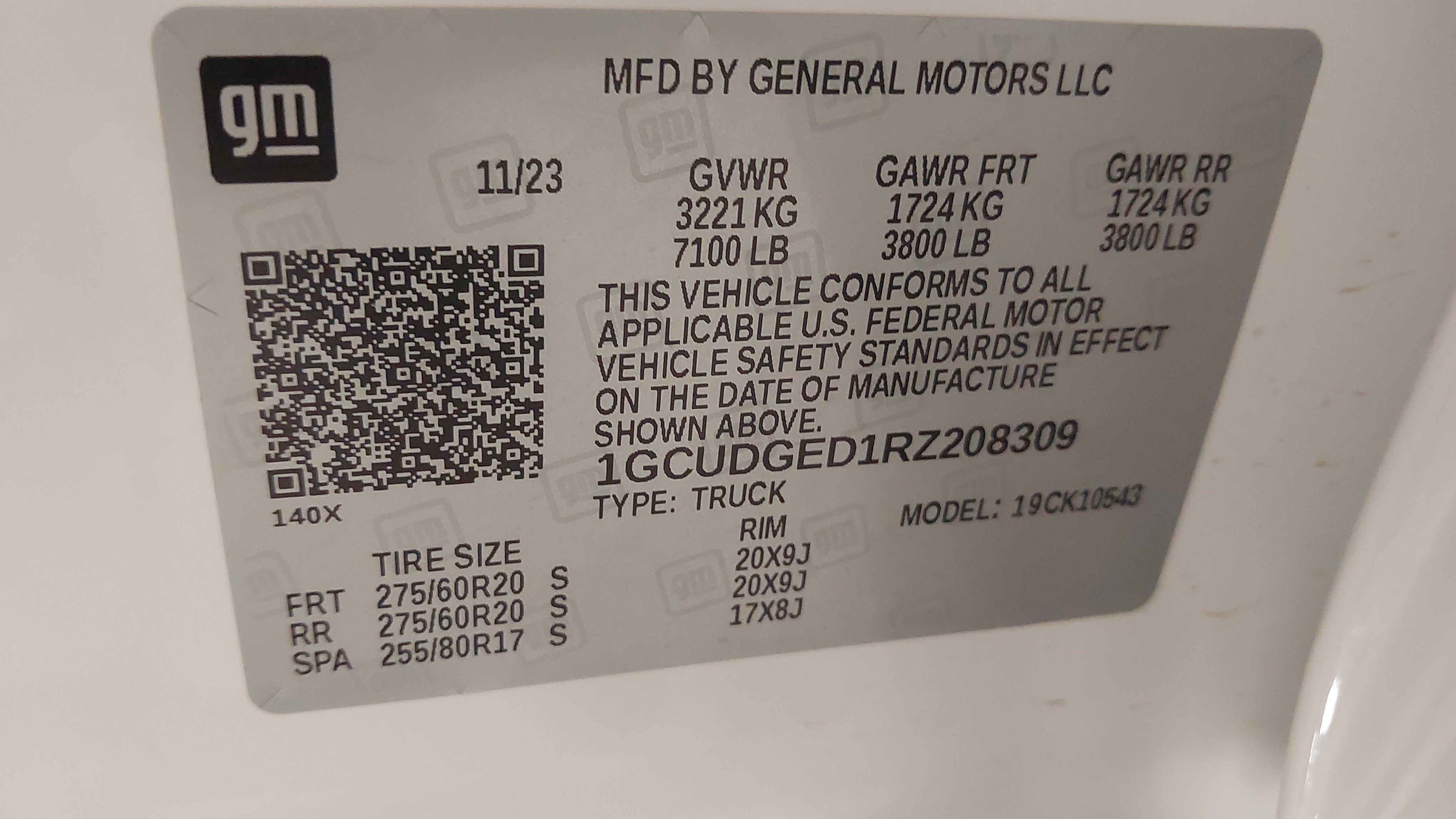 Certified 2024 Chevrolet Silverado 1500 LTZ w/ Z71 Off-Road Package AWD/4WD image 36