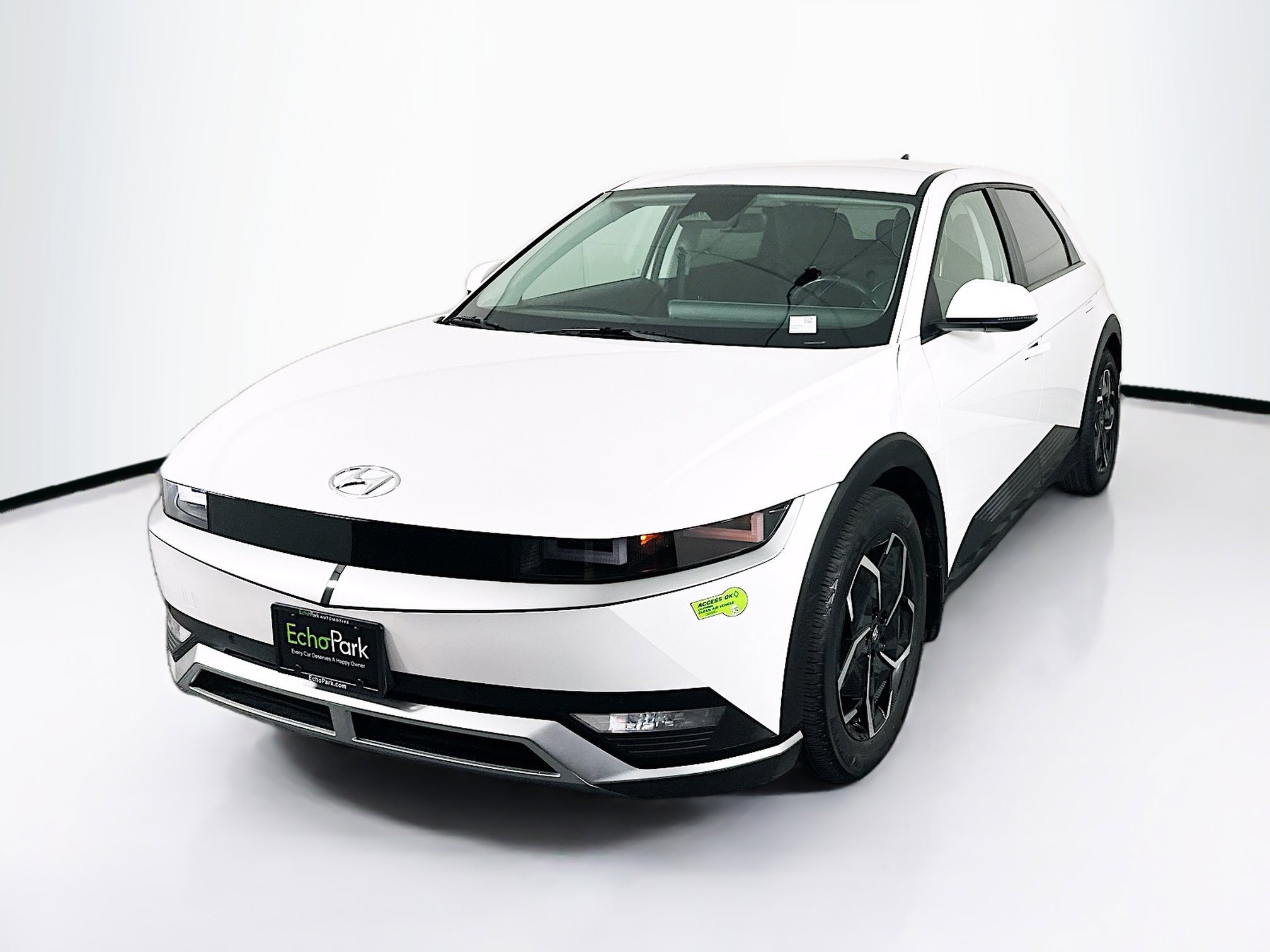 Used 2023 Hyundai Ioniq 5 SEL image 3