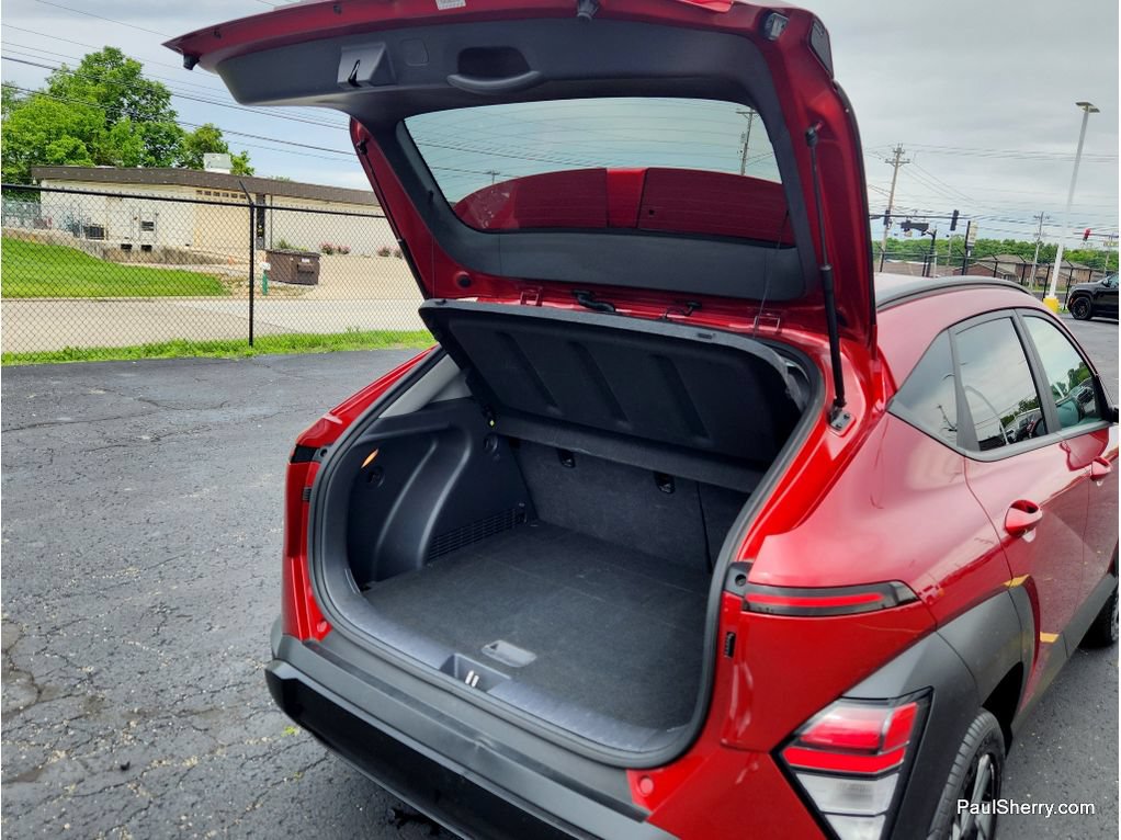 Used 2024 Hyundai Kona SEL AWD/4WD image 11
