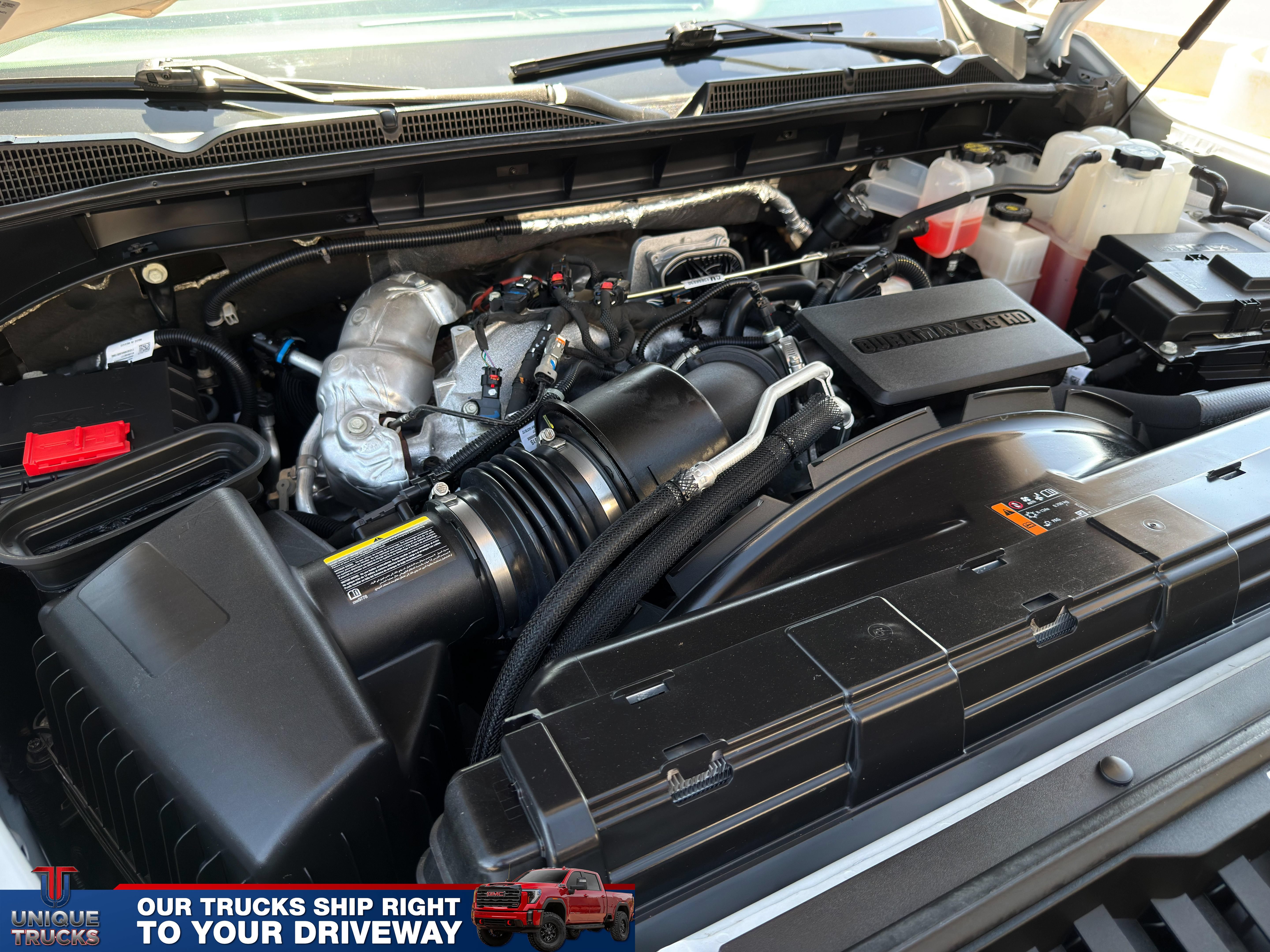 Used 2024 GMC Sierra 3500 Denali w/ Denali Reserve Package AWD/4WD image 14