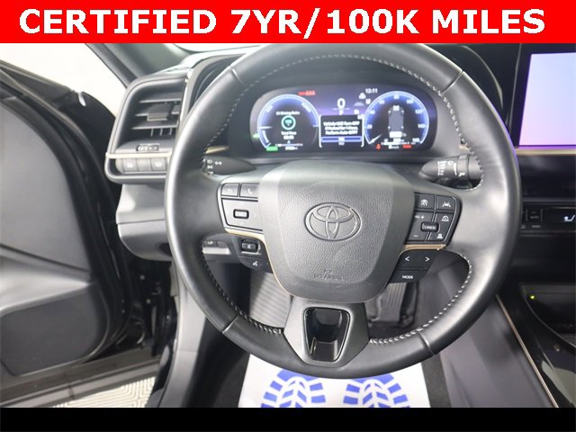 Used 2024 Toyota Crown XLE image 25