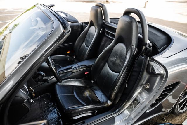 Used 2005 Porsche Boxster image 4